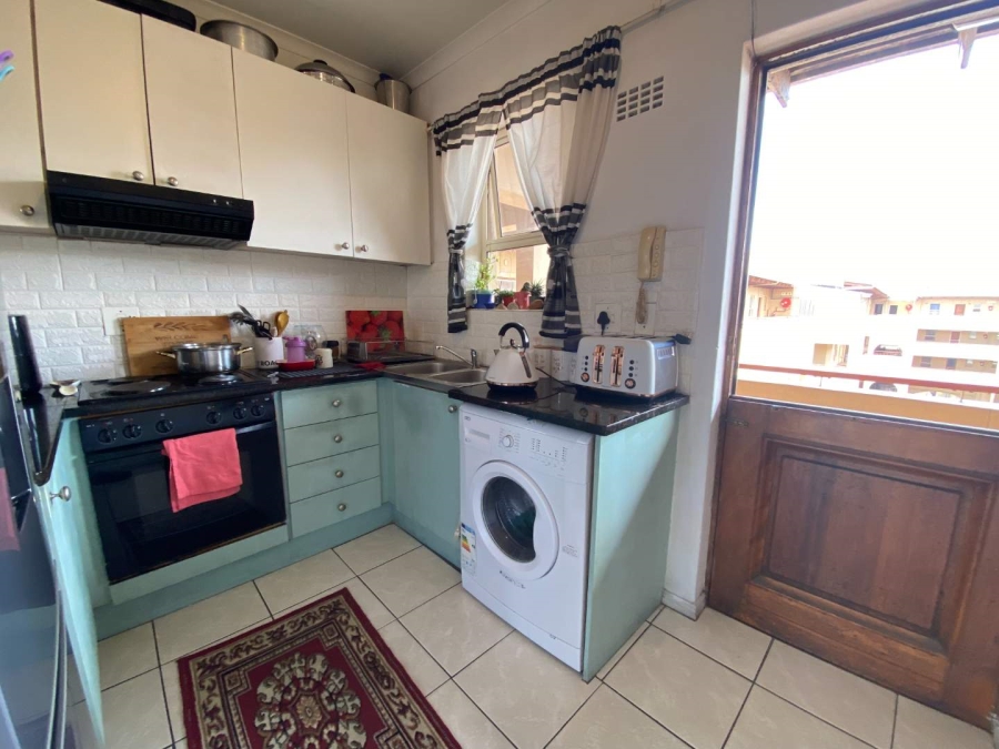 2 Bedroom Property for Sale in Bridgetown Western Cape